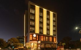 Hotel Pavilion Kolhapur 3*